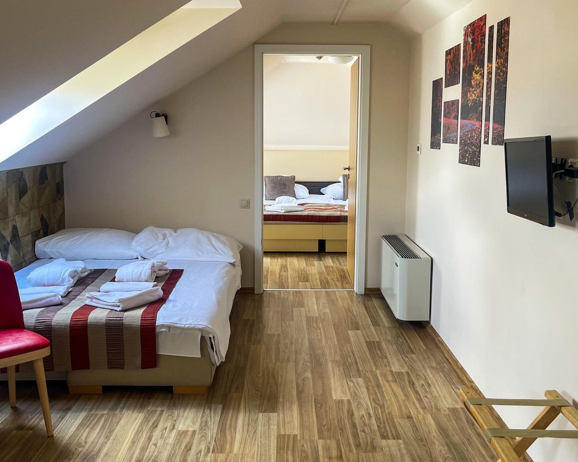 Harmonia Hotel Sárvár Zimmer foto